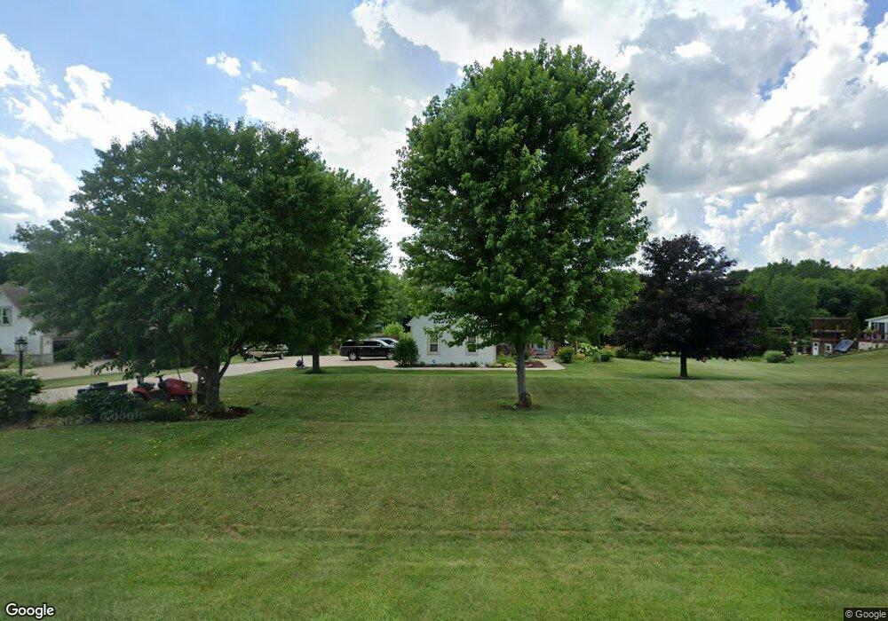 W262N5533 Boden Ln, Sussex, WI 53089 - photo 1