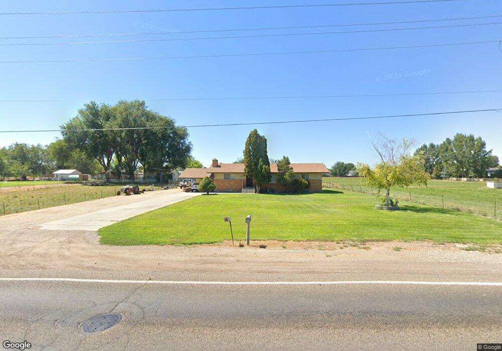 1215 S Midland Blvd, Nampa, ID 83686 - photo 1