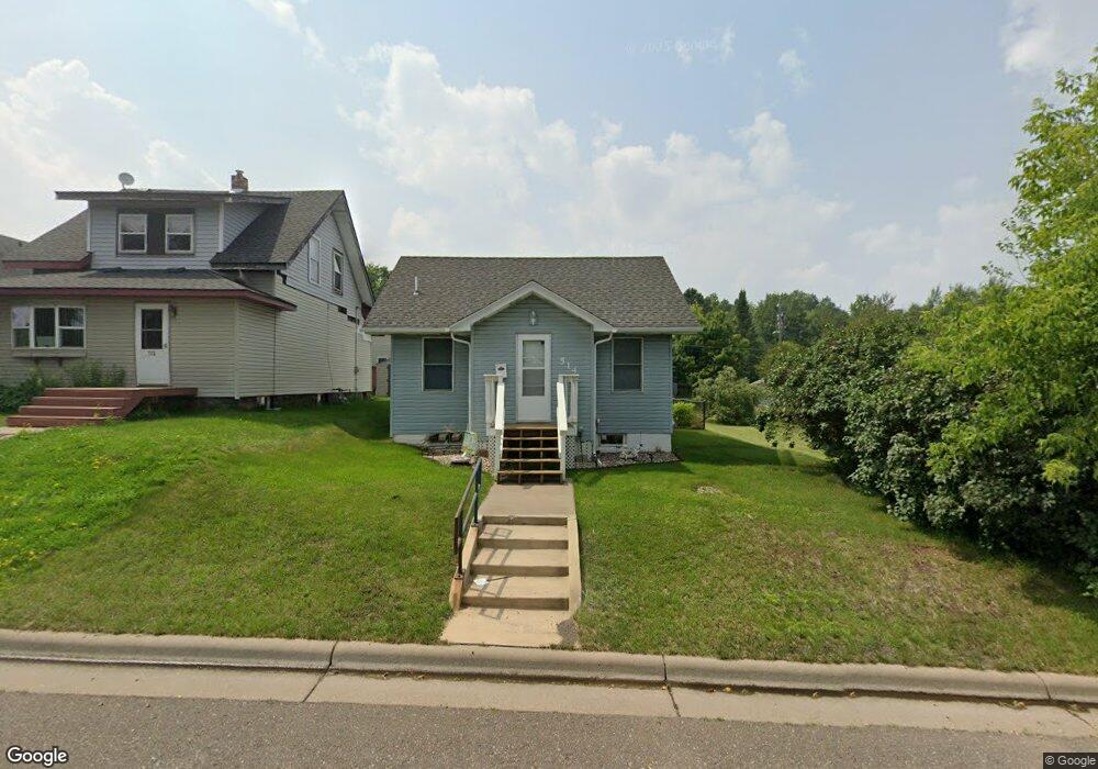 514 N Ugstad Rd, Duluth, MN 55810 - photo 1
