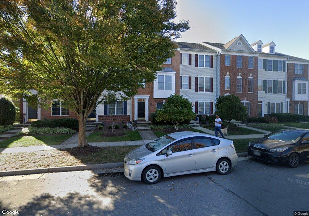 25317 Crossfield Dr, Chantilly, VA 20152 - photo 1