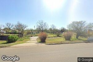 301 N 8th St, Hollis, OK 73550