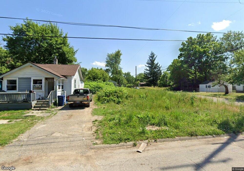 659 Freeman Ave, Flint, MI 48507 - photo 1