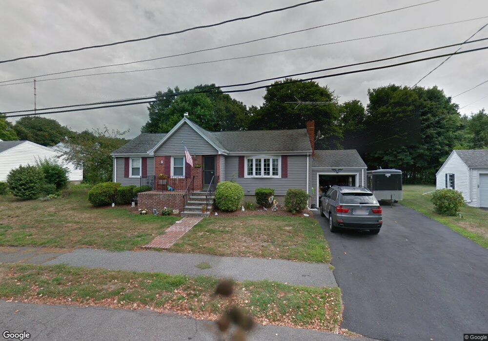 11 Phyllis Ln, Milton, MA 02186 - photo 1