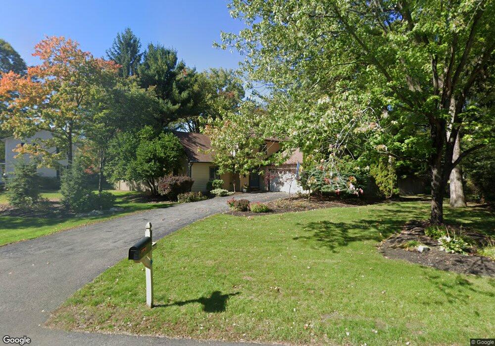 739 Downing St, Schenectady, NY 12309 - photo 1