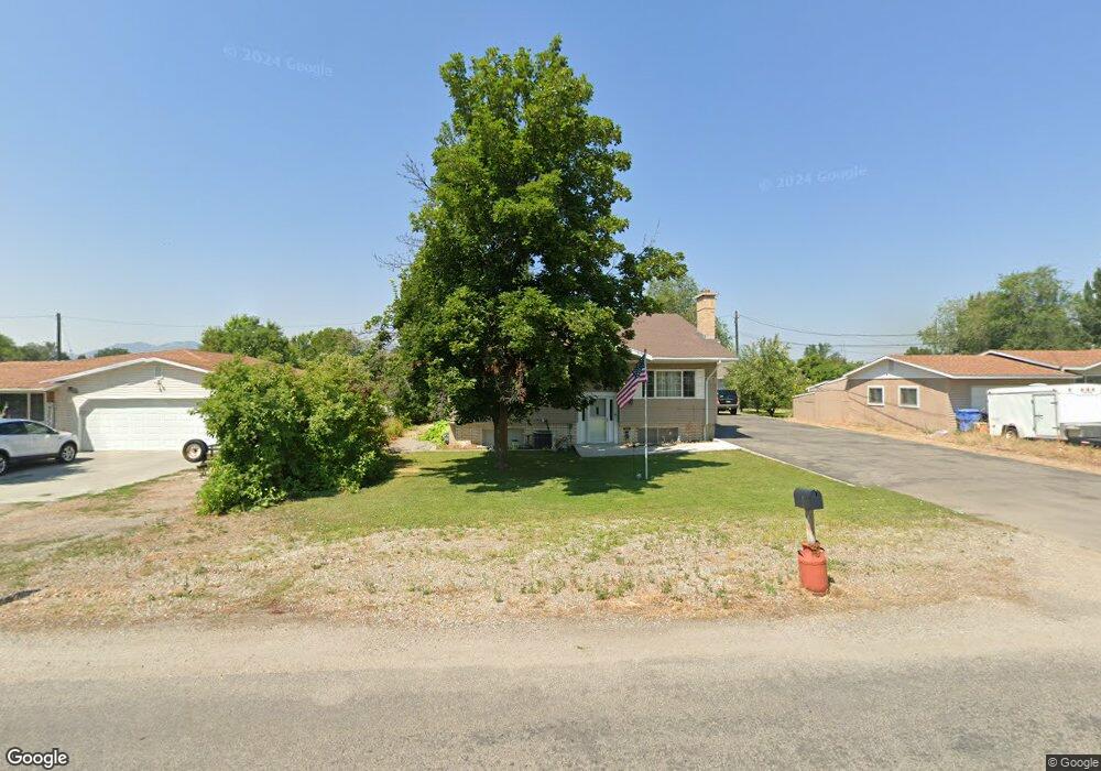 418 S 200 E, Hyrum, UT 84319 - photo 1