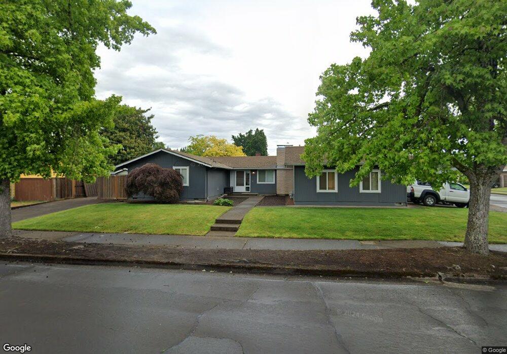 2585 Chuckanut St, Eugene, OR 97408 - photo 1