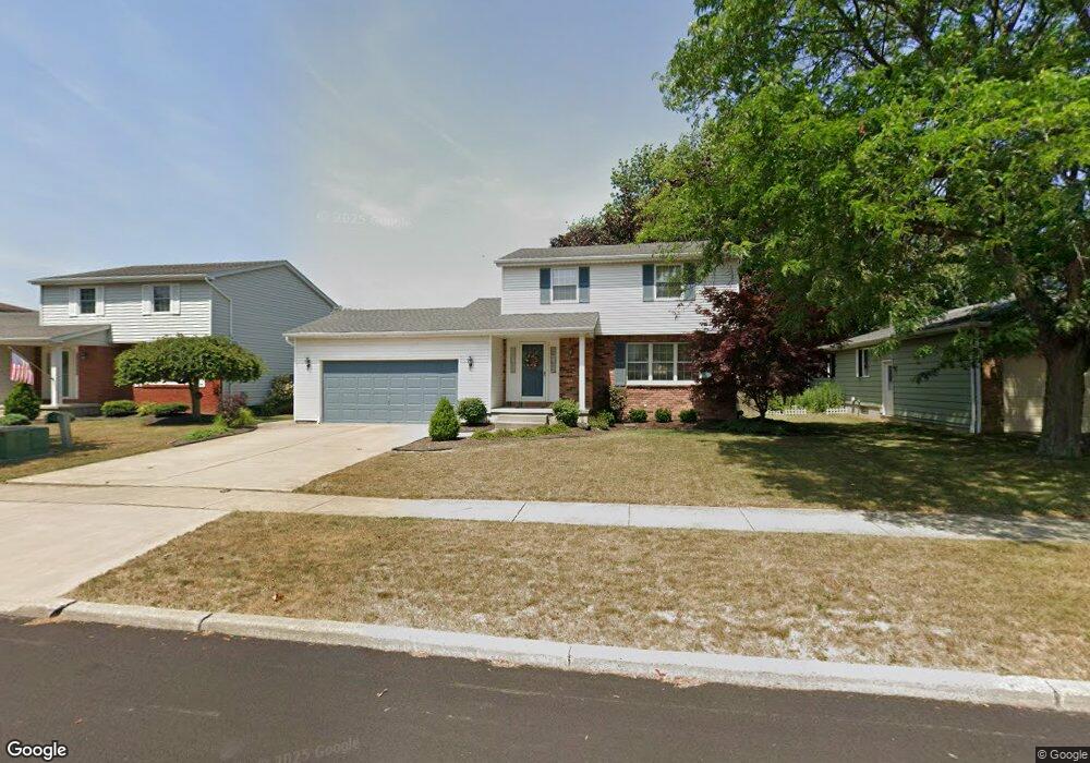 1070 Remington Dr, North Tonawanda, NY 14120 - photo 1