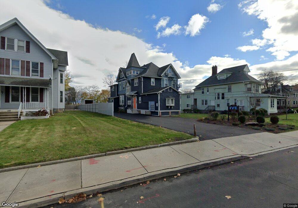 138 Flax Hill Rd, Norwalk, CT 06854 - photo 1