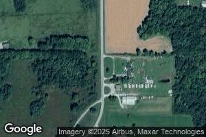 2042 N 2500 East Rd, Windsor, IL 61957