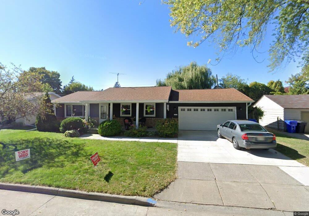 124 Ramlen Ct, Appleton, WI 54915 - photo 1