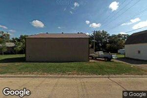 410 E 6th Ave, Redfield, SD 57469