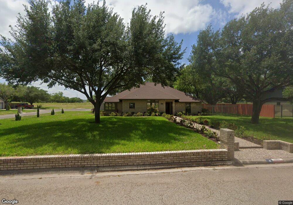 1902 Mesa Dr, Edinburg, TX 78539 - photo 1