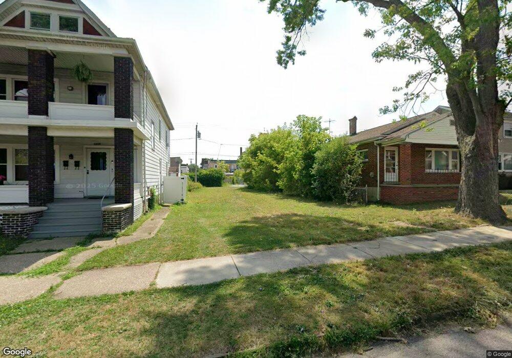 1213 Haeberle Ave, Niagara Falls, NY 14301 - photo 1