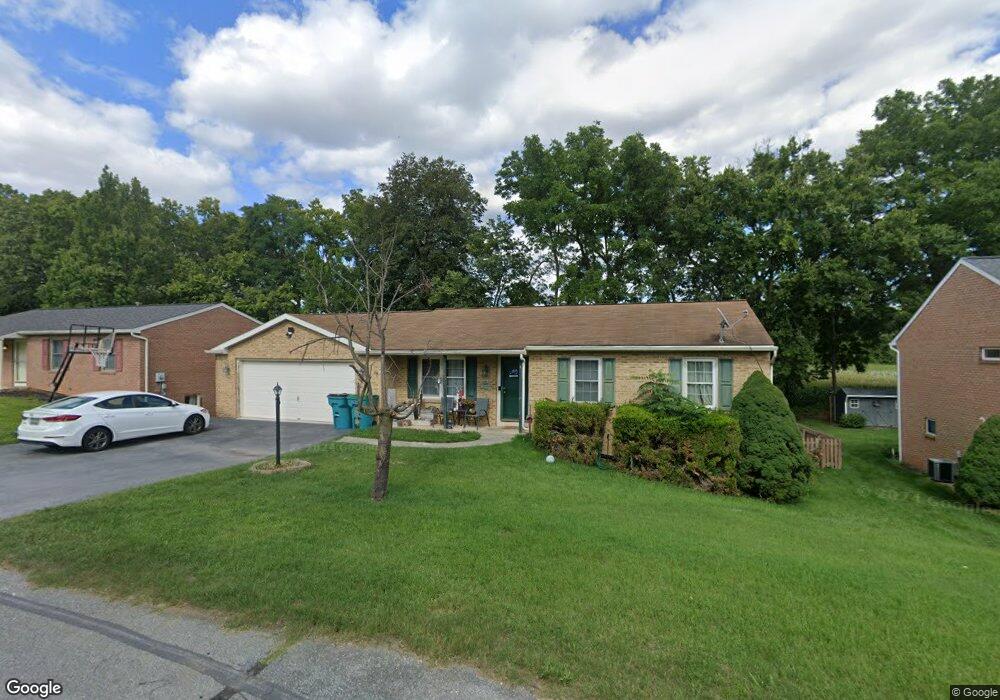 121 Stanford Rd, Hagerstown, MD 21742 - photo 1