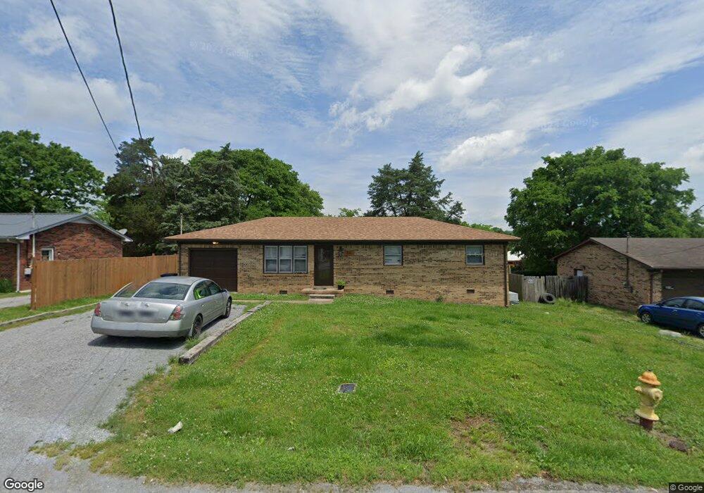 331 Maplewood Dr, Shelbyville, TN 37160 - photo 1