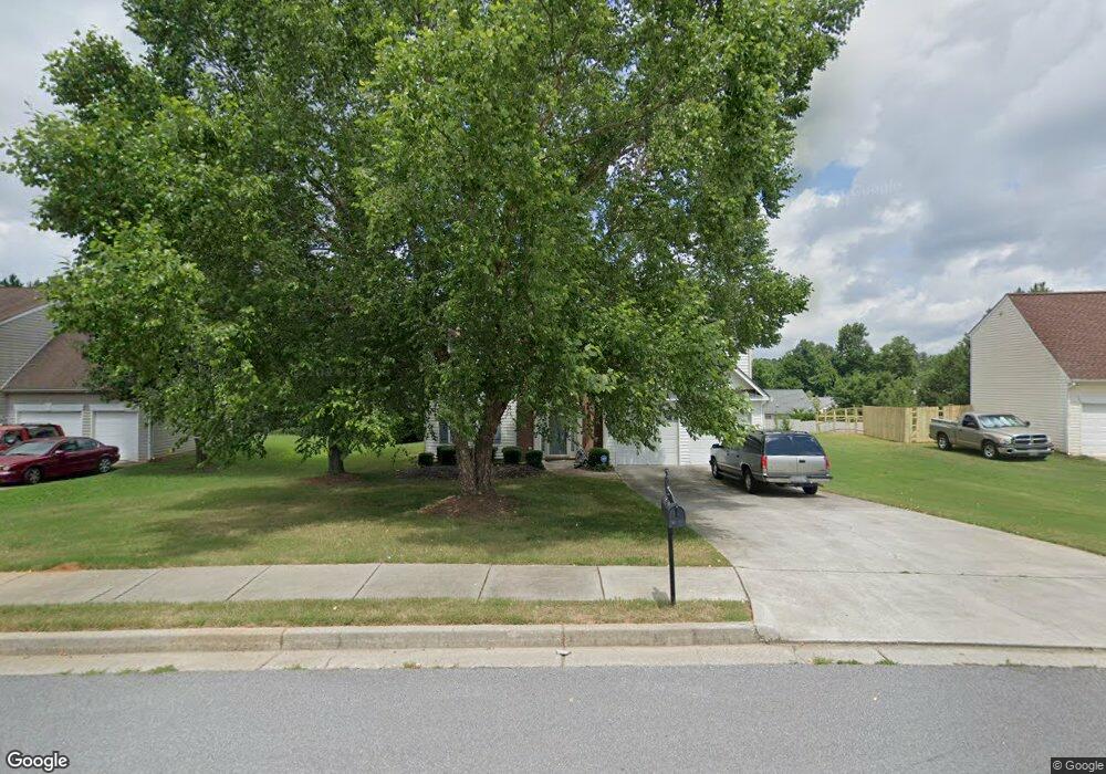 10673 Wimbelton Ct, Hampton, GA 30228 - photo 1