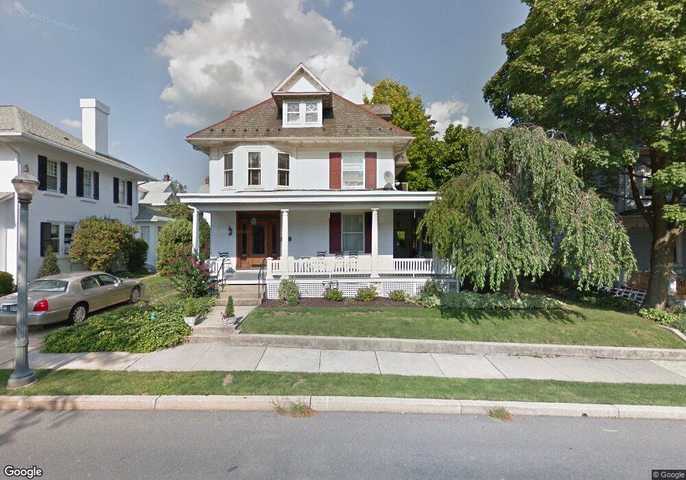 211 Cocoa Ave, Hershey, PA 17033 - photo 1