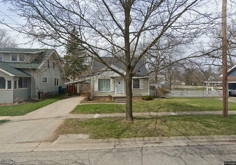 331 Myrtle St, Flushing, MI 48433 - photo 1