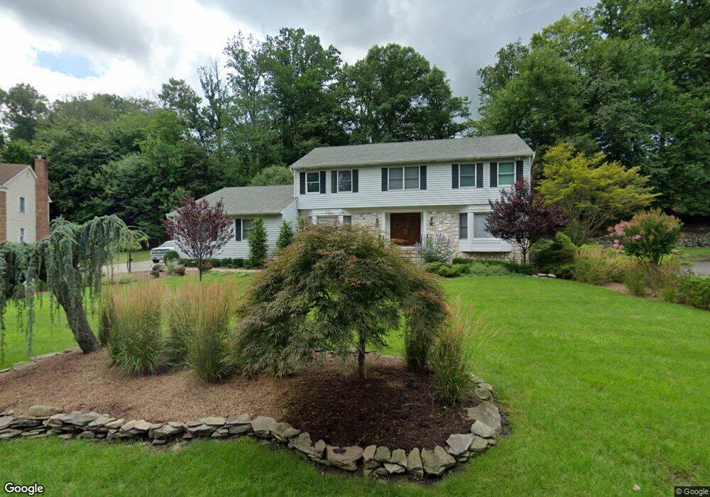 754 Beechcrest Dr, Rivervale, NJ 07675 - photo 1