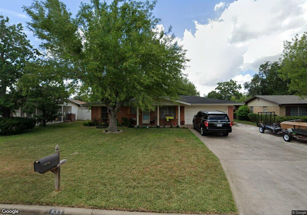 617 W 5th St, Weslaco, TX 78596 - photo 1
