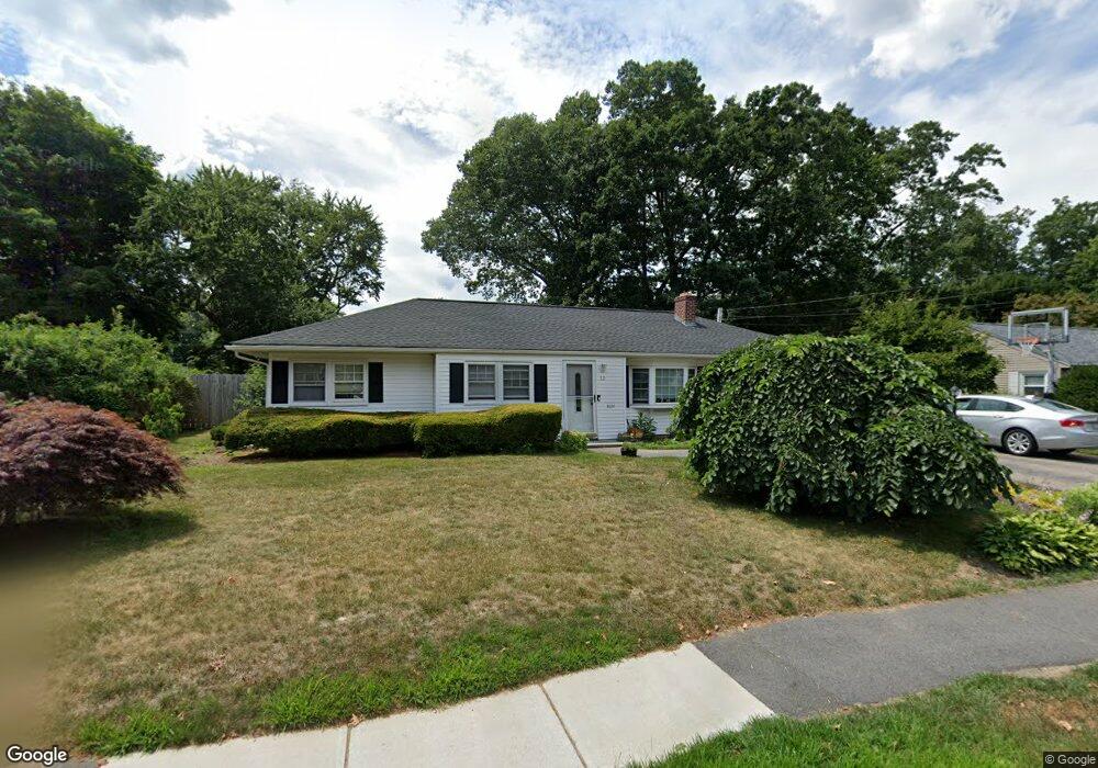 32 Wethersfield Rd, Natick, MA 01760 - photo 1