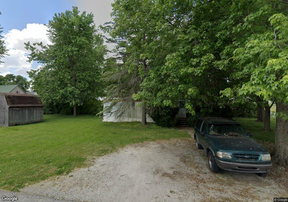 723 N Walnut St, Warren, IN 46792 - photo 1