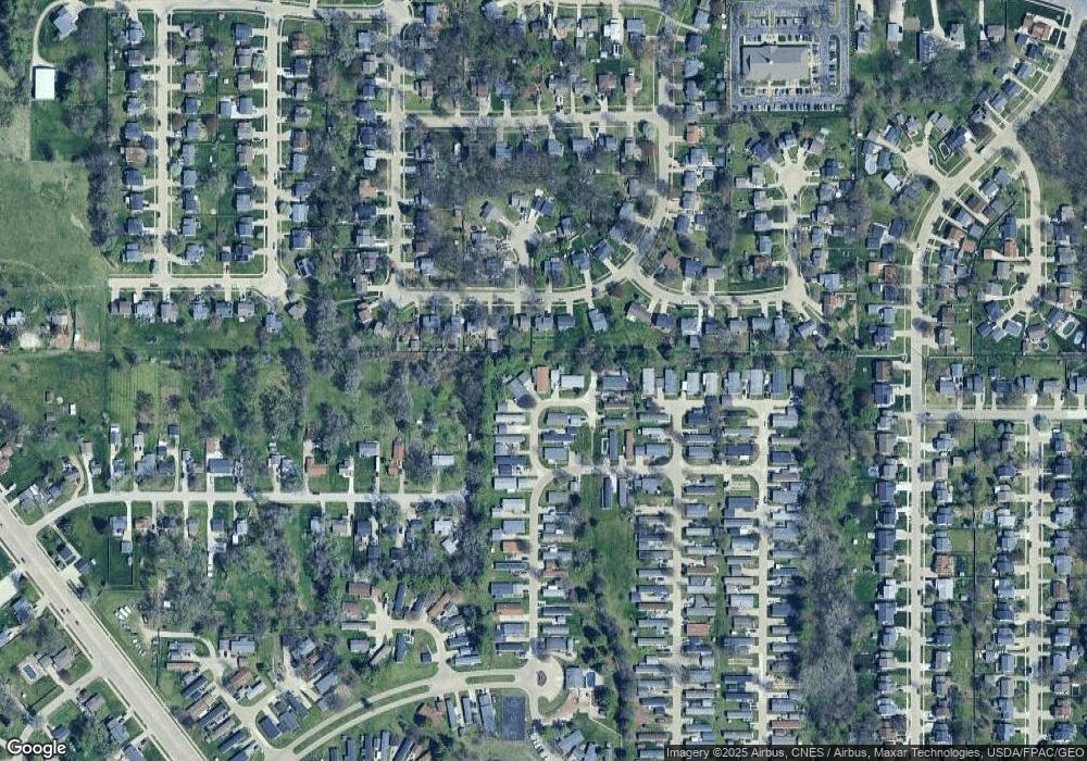 1950 Windsor Ct, Des Moines, IA 50320 - photo 1