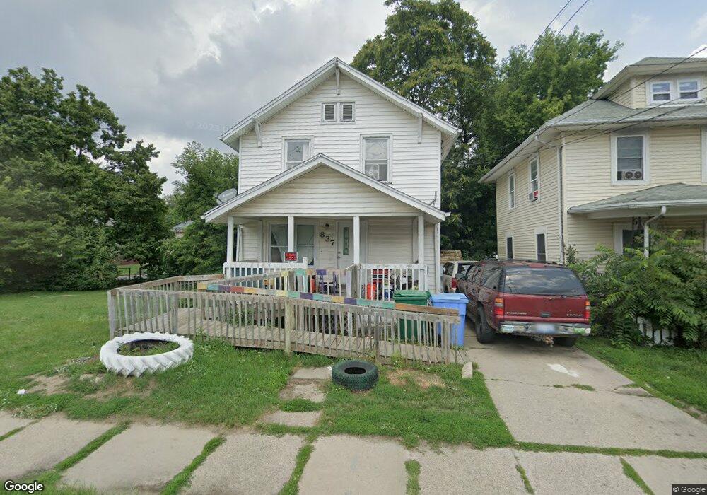 837 Baker St, Lansing, MI 48910 - photo 1