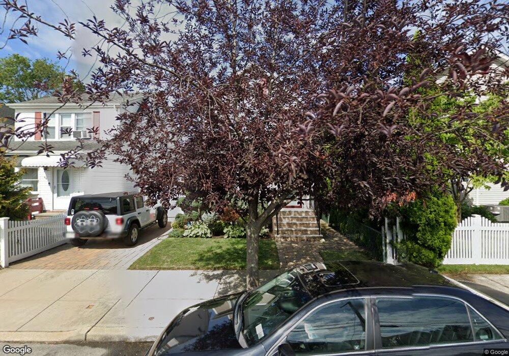 42 James St, Franklin Square, NY 11010 - photo 1