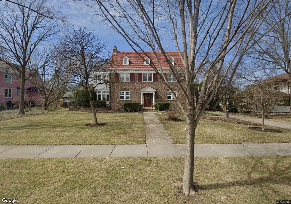 260 S Arlington Ave, Elmhurst, IL 60126 - photo 1