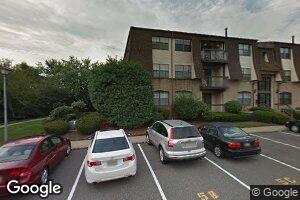 503 Green Hollow Dr, Iselin, NJ 08830