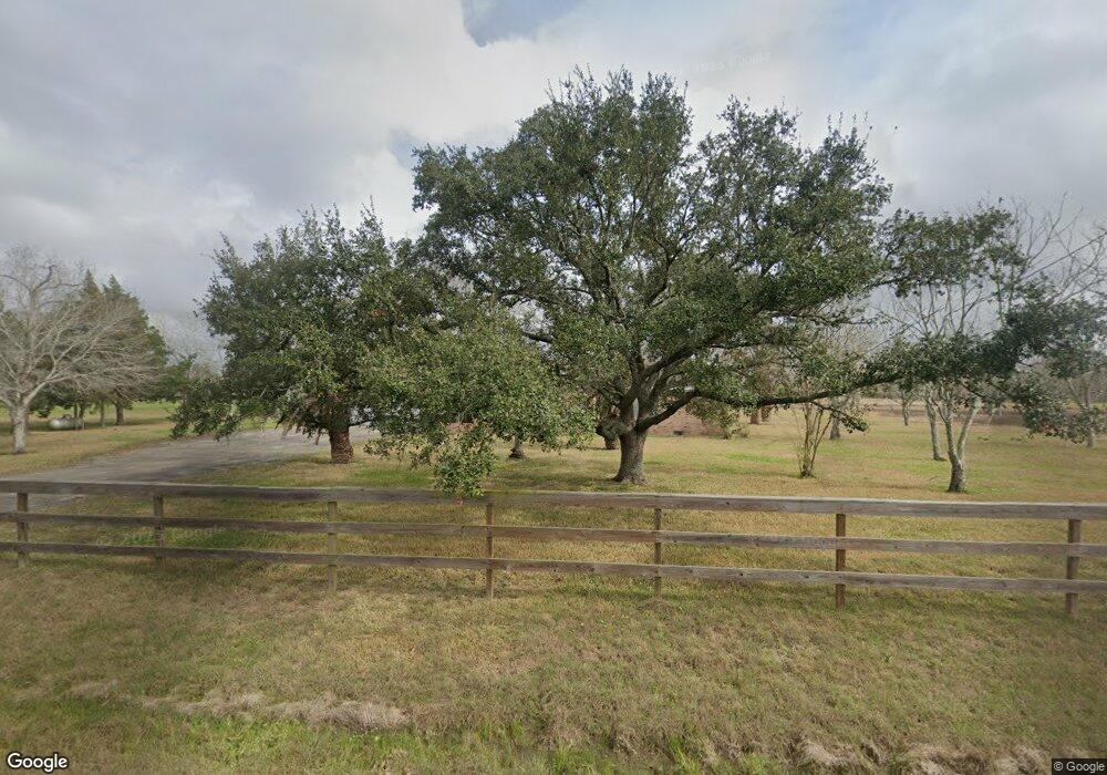6107 County Road 166, Alvin, TX 77511 - photo 1