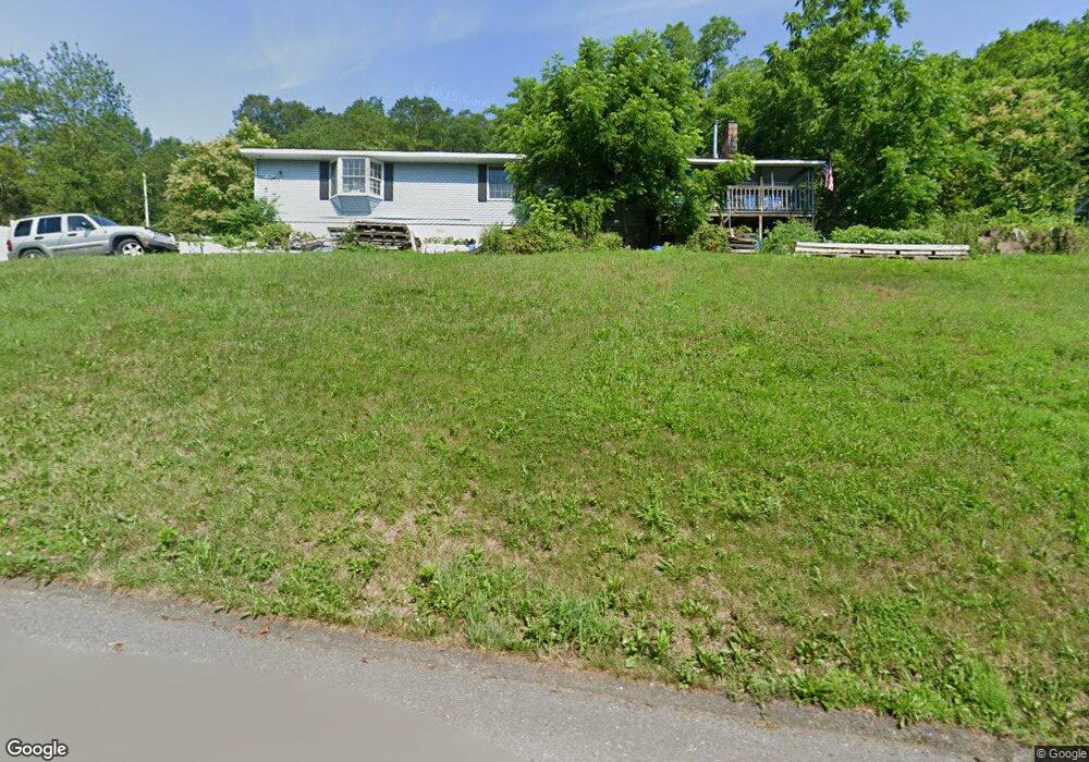 25 Lower Rd, Tamaqua, PA 18252 - photo 1