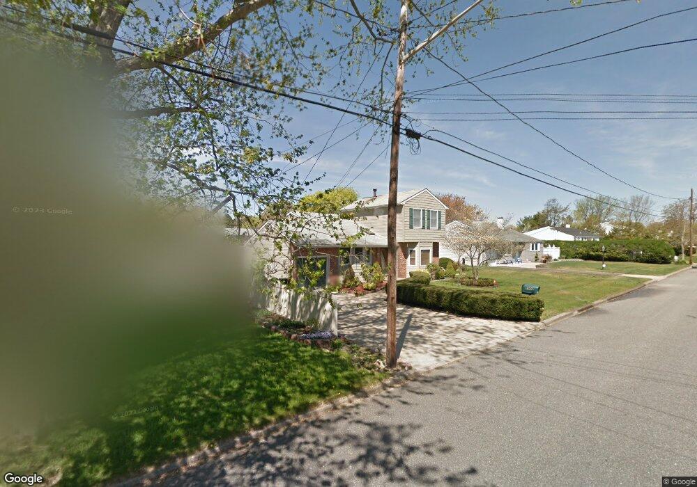 2904 Acorn Ave, Medford, NY 11763 - photo 1