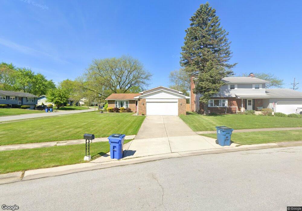 1111 Pettibone St, Crown Point, IN 46307 - photo 1