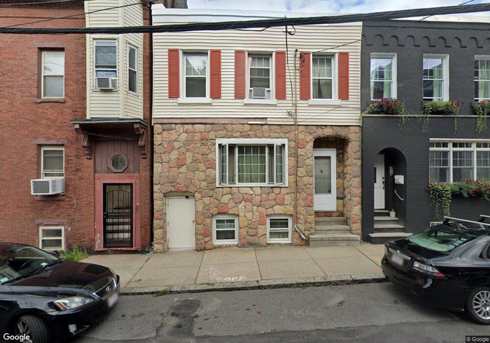 12 F St, Boston, MA 02127 - photo 1