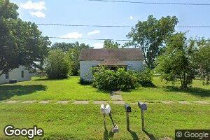 602 E Elm St, Hardin, MO 64035