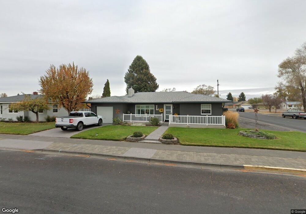 956 SW 13th St, Redmond, OR 97756 - photo 1