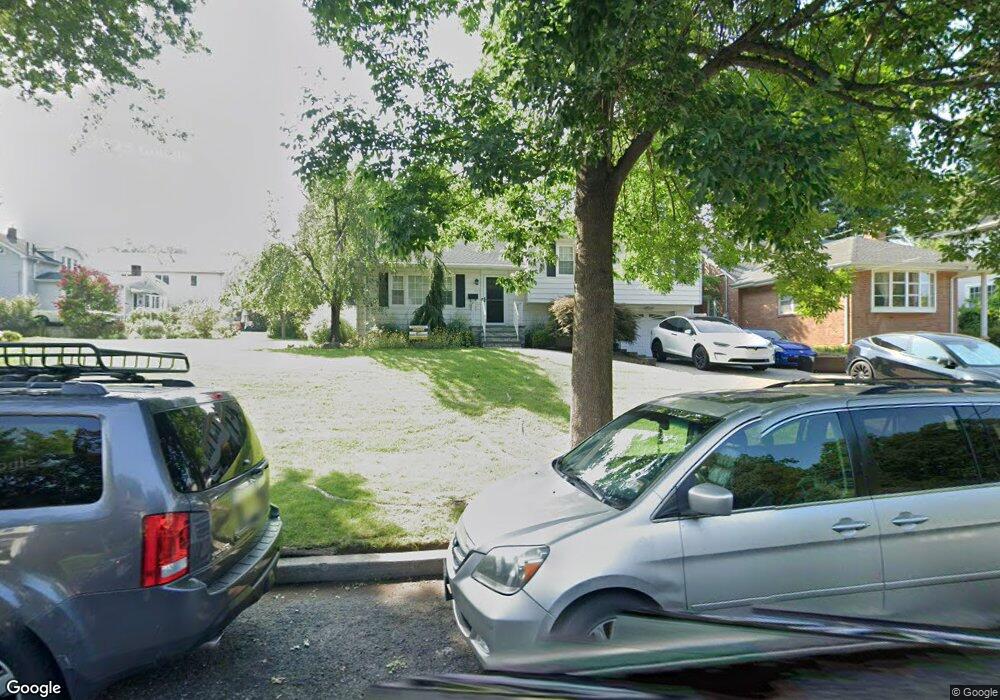 715 Millbrook Rd, River Edge, NJ 07661 - photo 1