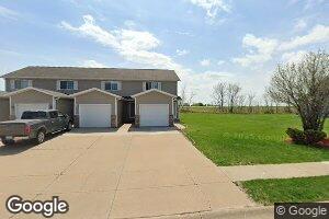 608 Prairie Meadow Dr, Blue Grass, IA 52726