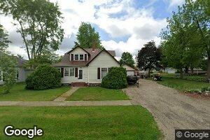 405 W 3rd St, Assumption, IL 62510