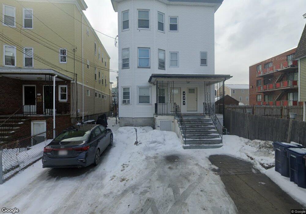 22 Jones St, Everett, MA 02149 - photo 1