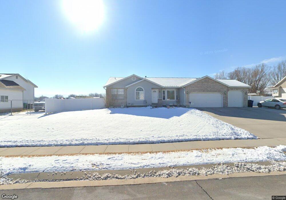 2025 Water Pointe Dr, West Jordan, UT 84088 - photo 1