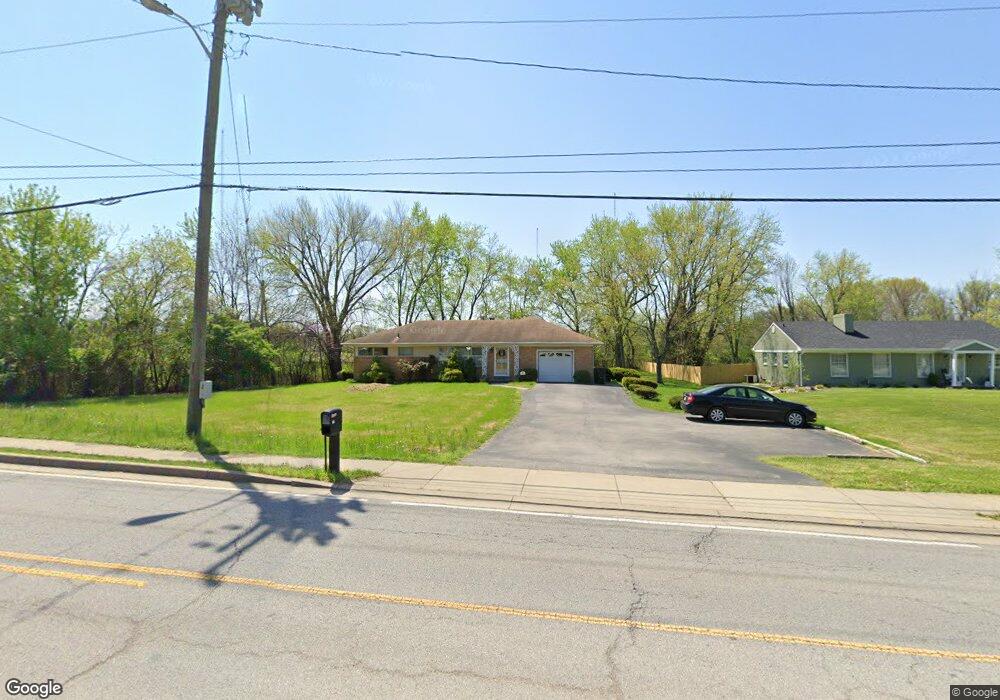 318 E Daisy Ln, New Albany, IN 47150 - photo 1