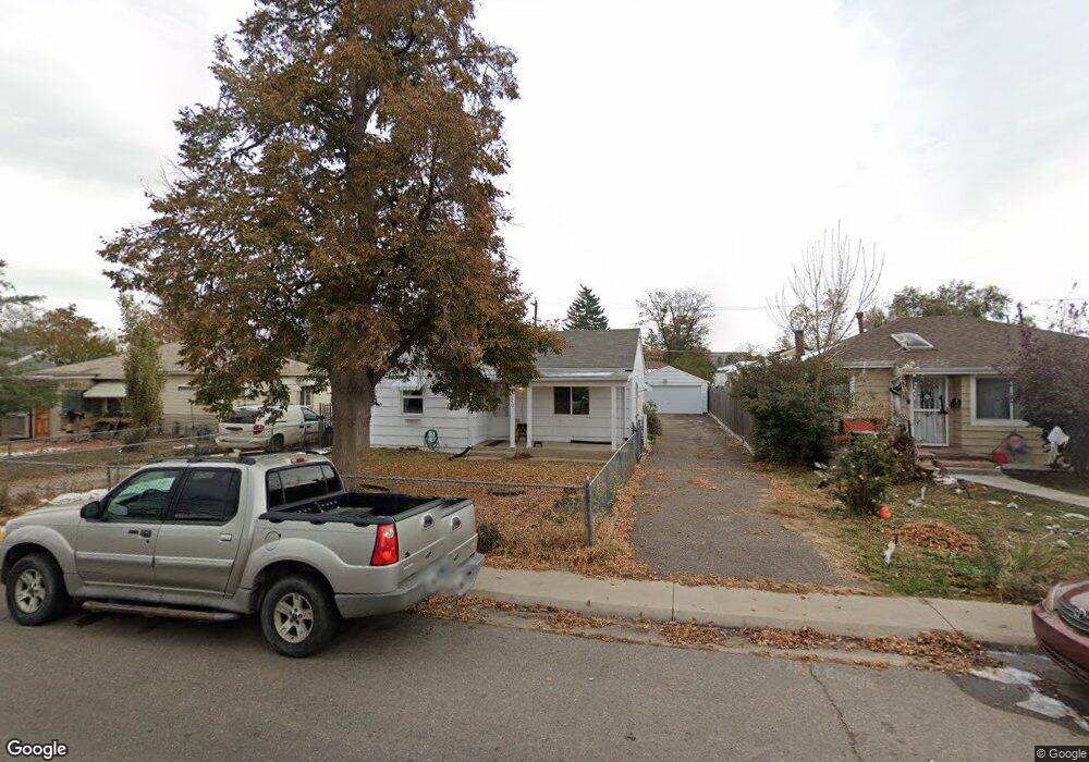 1640 Lima St, Aurora, CO 80010 - photo 1