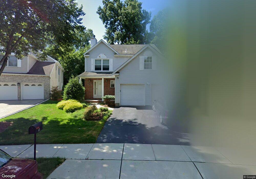 660 Seagull Dr, Paramus, NJ 07652 - photo 1