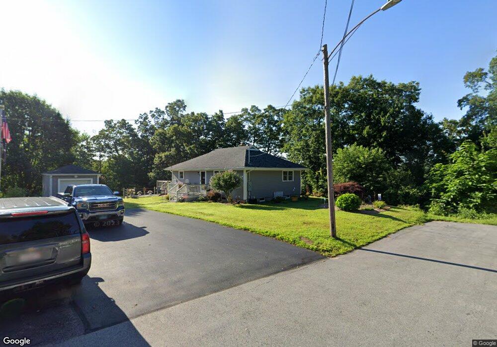 20 Ray St, Putnam, CT 06260 - photo 1