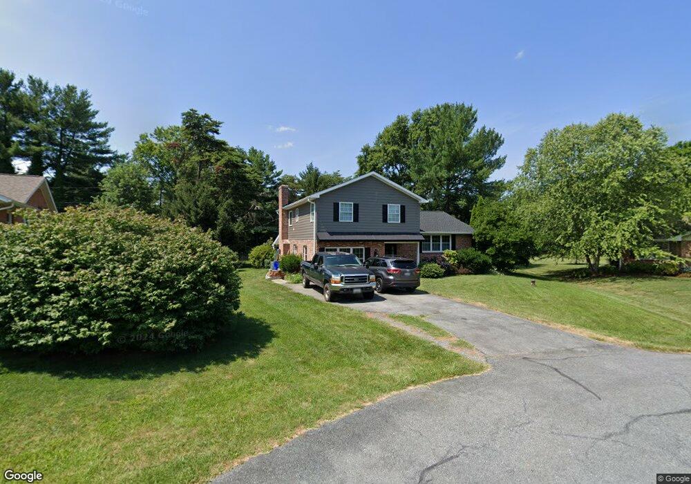 7907 Edgewood Farm Rd, Frederick, MD 21702 - photo 1