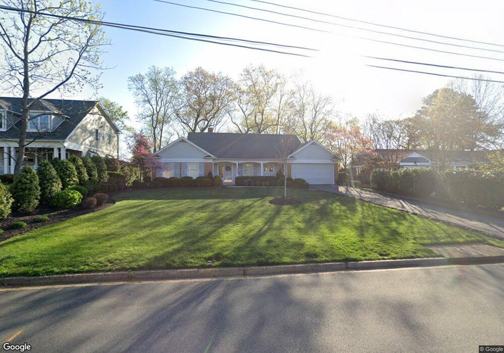 7123 Burtonwood Dr, Alexandria, VA 22307 - photo 1