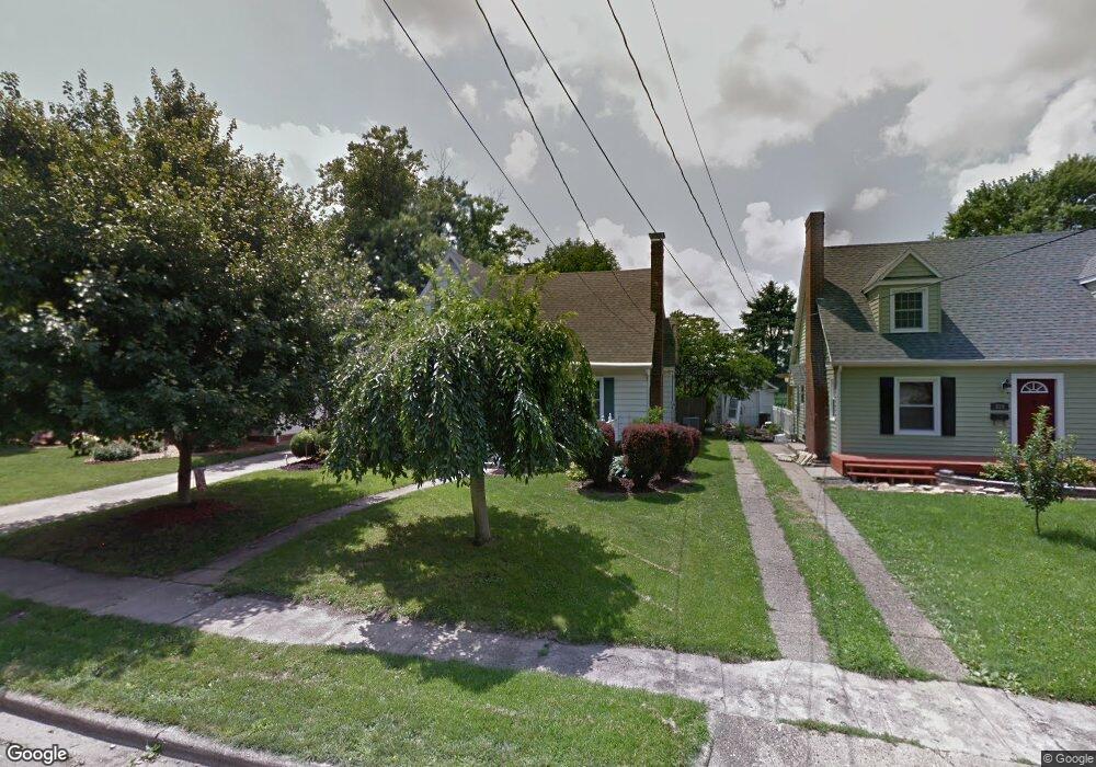 225 N 35th St, Mattoon, IL 61938 - photo 1